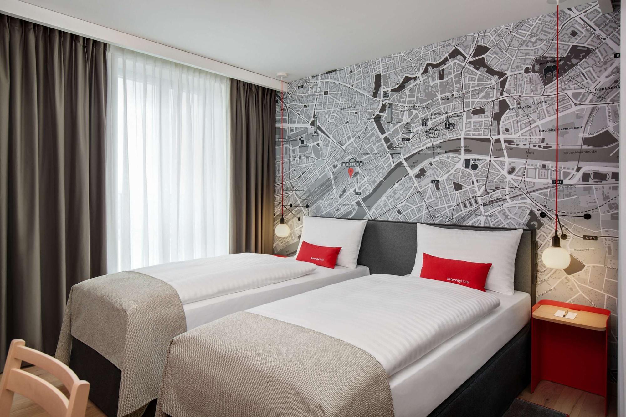 IntercityHotel Frankfurt Hauptbahnhof Süd Fráncfort del Meno Exterior foto