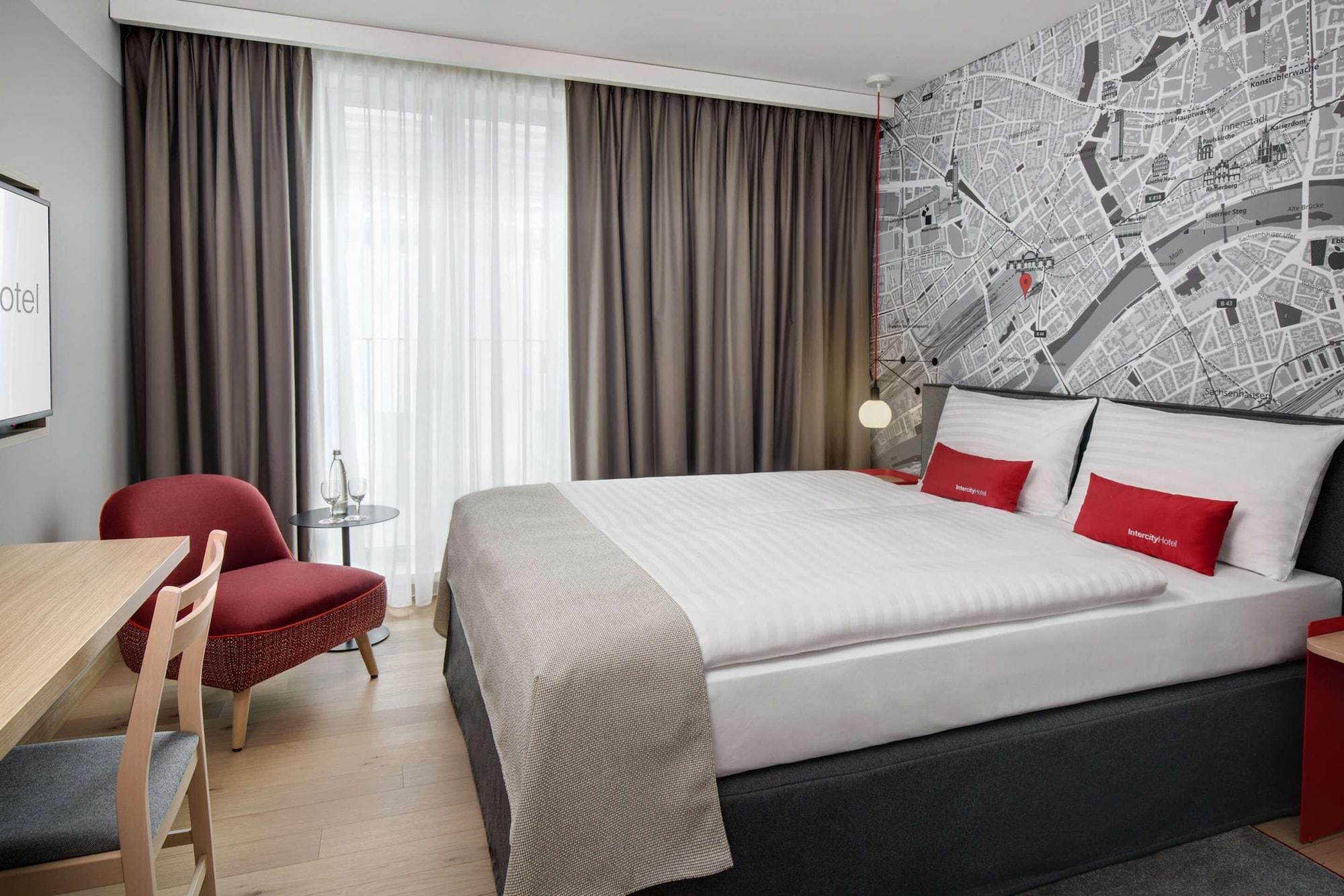 IntercityHotel Frankfurt Hauptbahnhof Süd Fráncfort del Meno Exterior foto