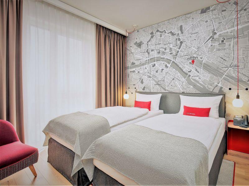 IntercityHotel Frankfurt Hauptbahnhof Süd Fráncfort del Meno Exterior foto