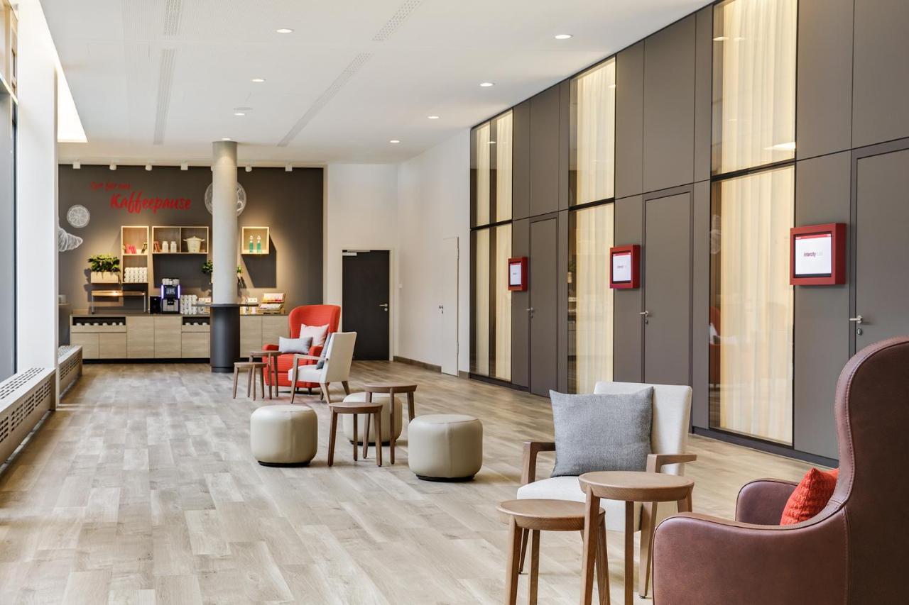 IntercityHotel Frankfurt Hauptbahnhof Süd Fráncfort del Meno Exterior foto